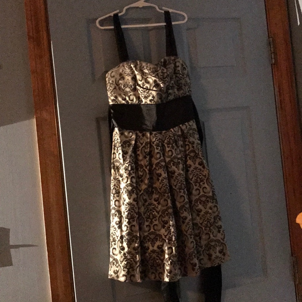 Black, grey, and white dress